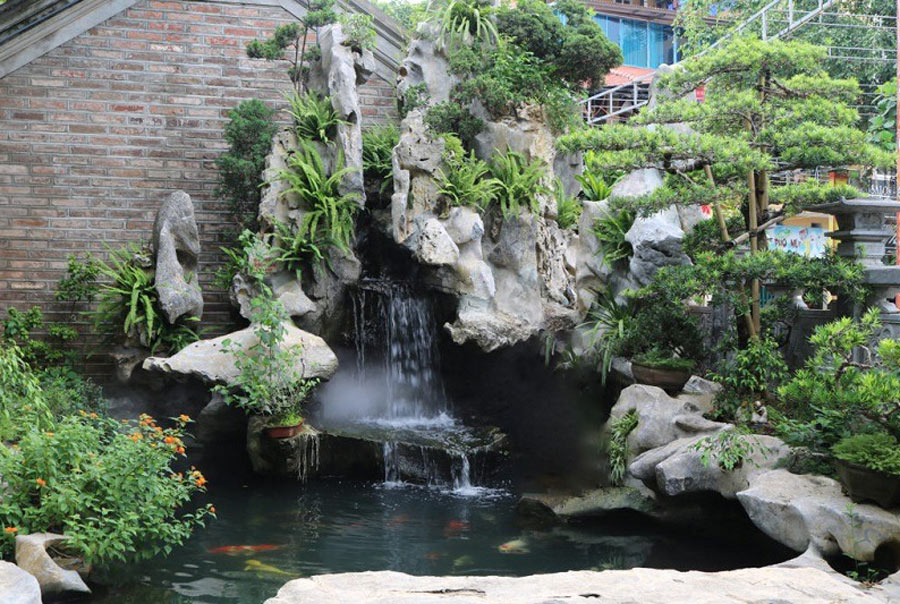 Thác Nước Phong Thủy